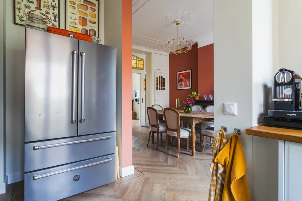 Köök - Renovated Upper-Floor Apartment in Duinoord