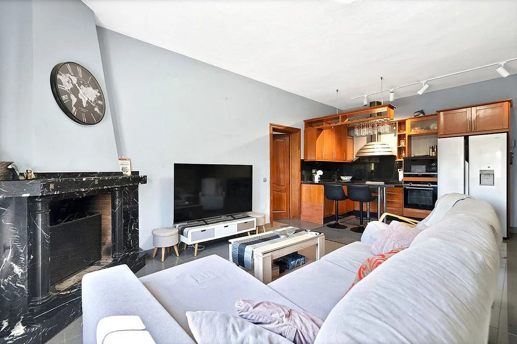 Elutuba - Chalet with Pool in La Milla de Oro, Marbella