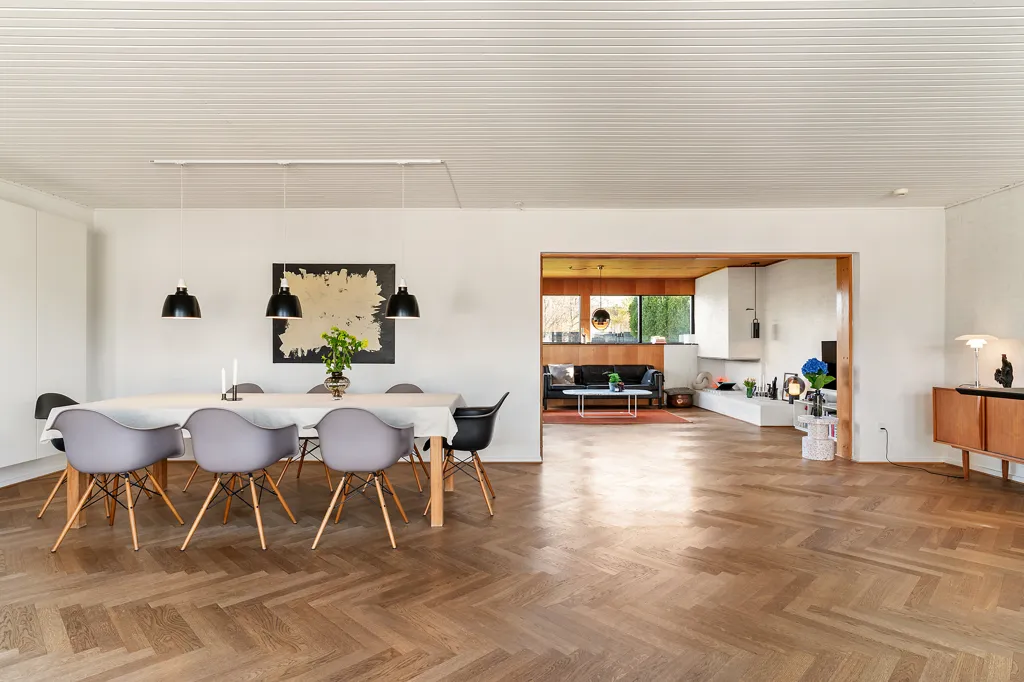 Salle à manger - Classically Styled Villa Near Water in Risskov