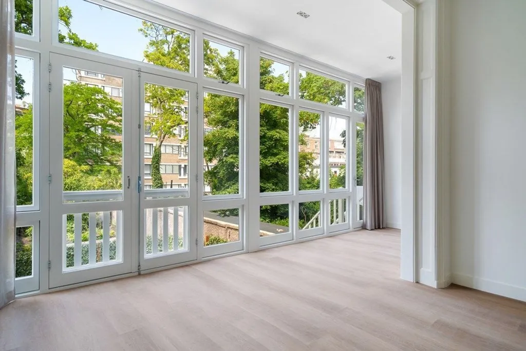 Séjour - Renovated Apartment with Garden in The Hague