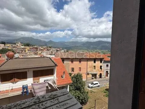 Balcon - Versatile Apartment with Balcony in Priverno