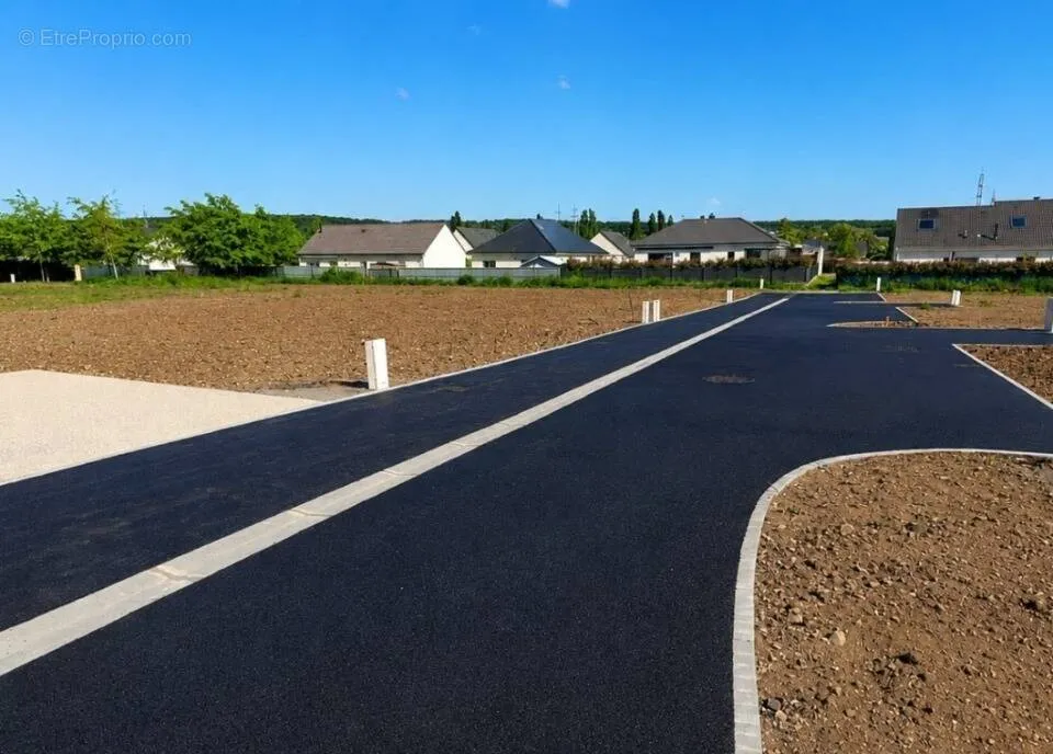 Välivaade - Buildable Plot with Garden View in Le Manoir