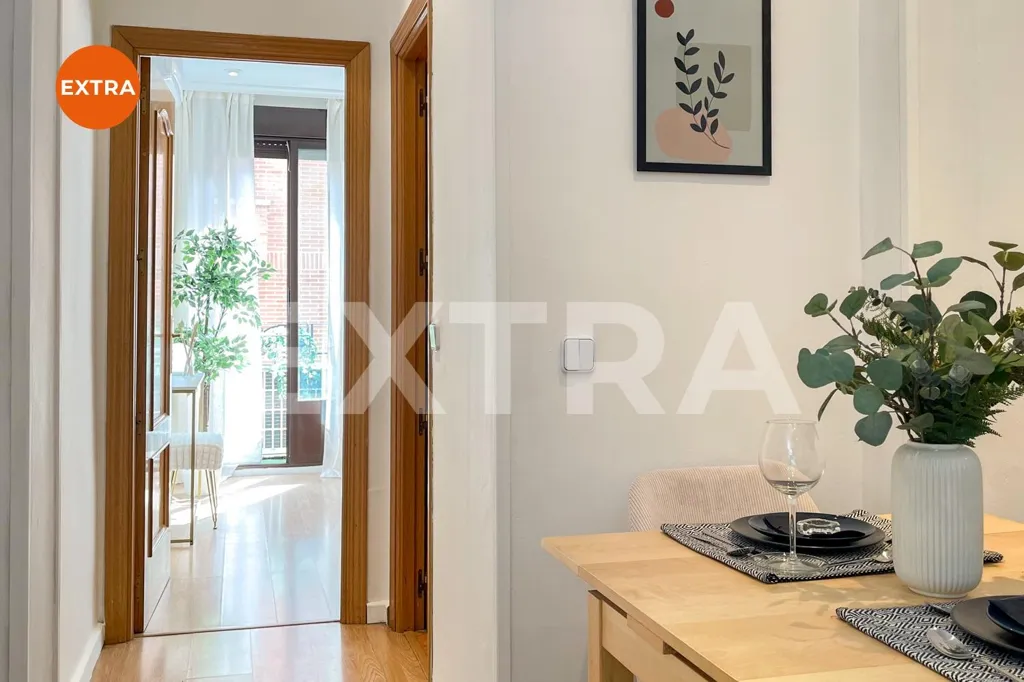 Salle à manger - Semi-detached Flat with Balconies in Castilla, Madrid