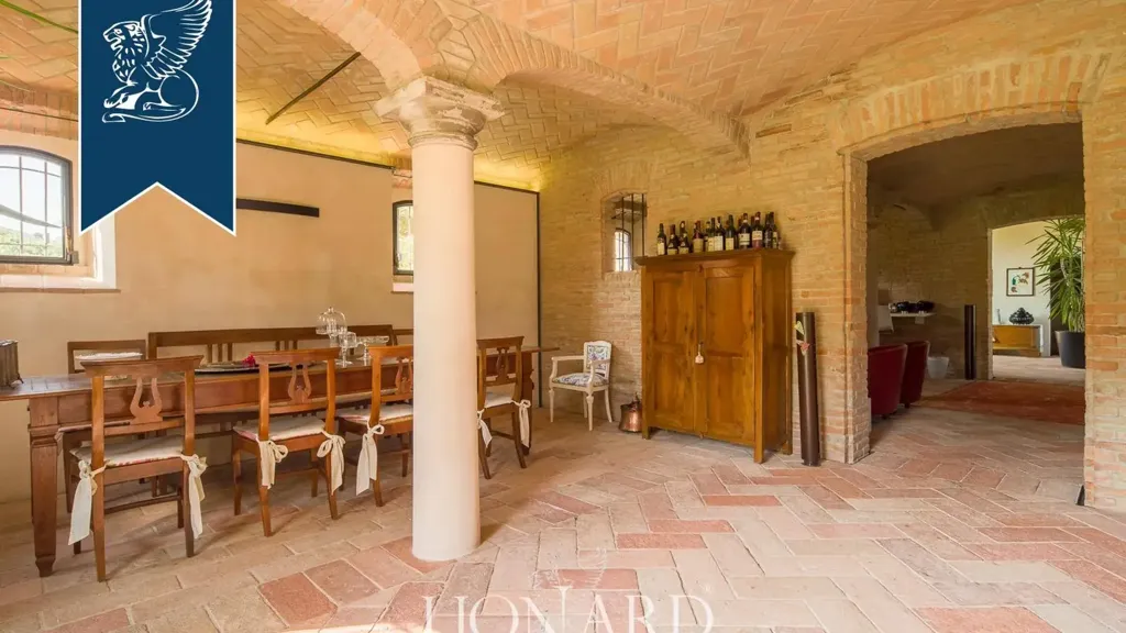 Salle à manger - Charming Villa with Pool in Quattro Castella
