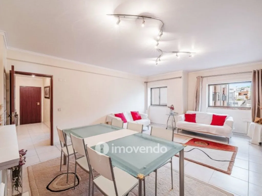 Salle à manger - Luxury Flat with Fireplaces in Almada