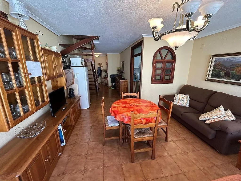 Salle à manger - Apartment with South-Facing Terrace in Noja