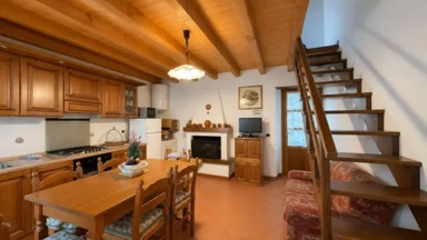 Söögituba - Rustic Stone Cottage near Lake Como