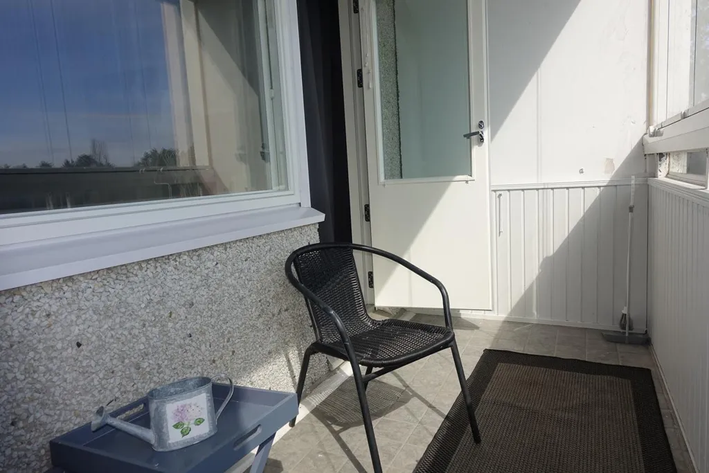 balcony