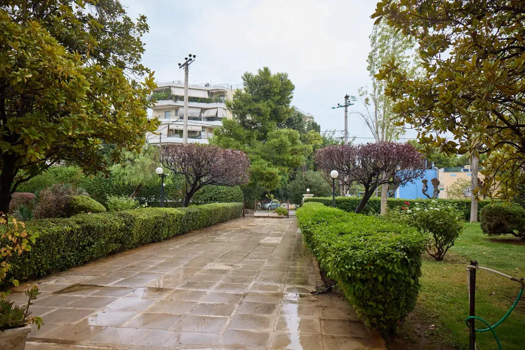 Jardin - Renovated Apartment with Panoramic View in Marousi