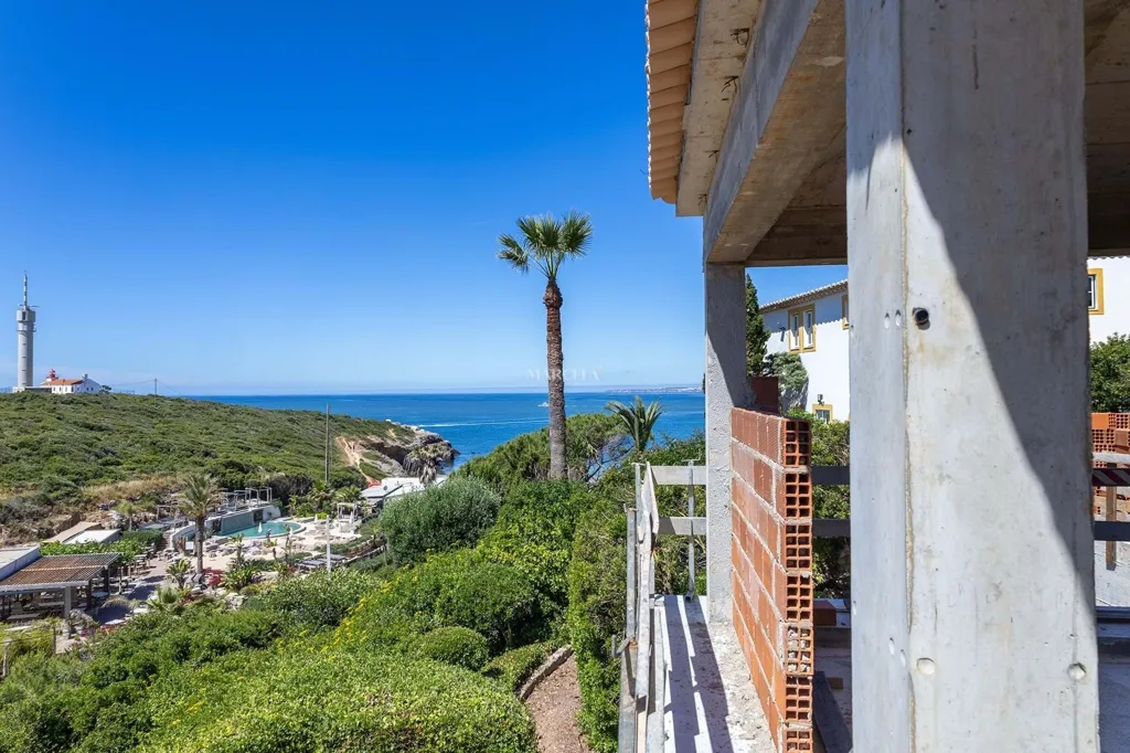 Rõdu - Beachfront Villa with Sea Views in Ferragudo