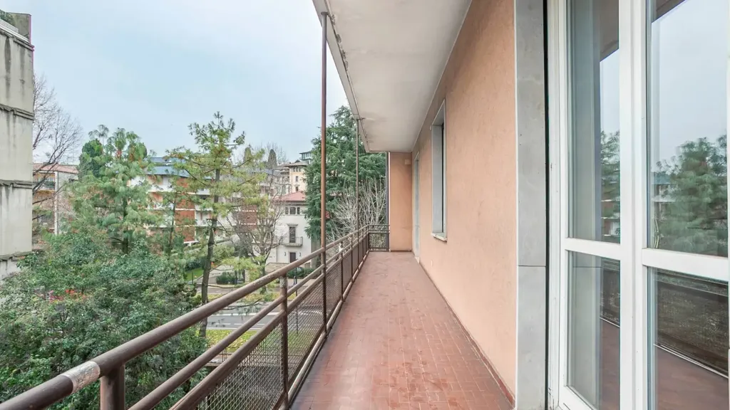 Balcon - Appartement 5 pièces à IT
