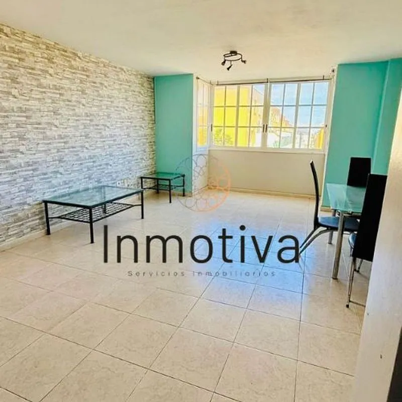 Soggiorno - Apartment with Balcony in San Isidro