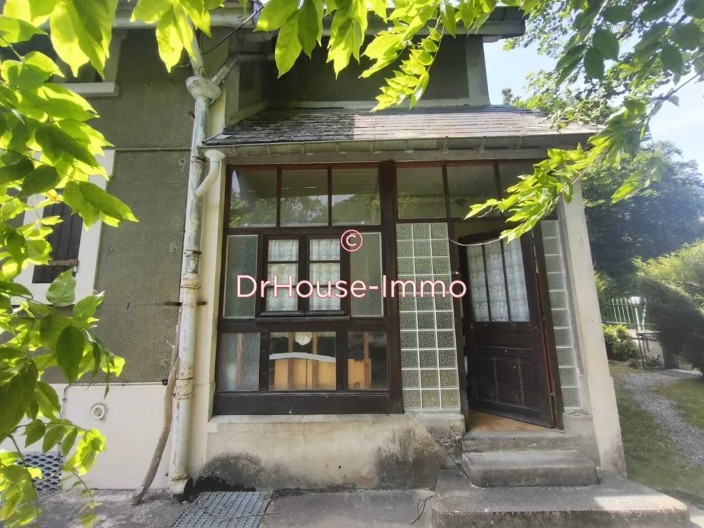 Exterior - Spacious 5-Piece Apartment with Terrace in Eaux-Bonnes
