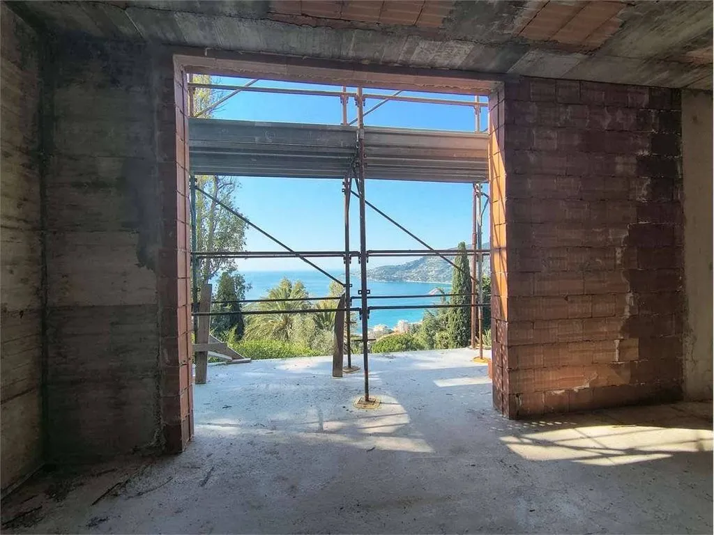 Toad - Luxury Villa with Sea View in Ospedaletti