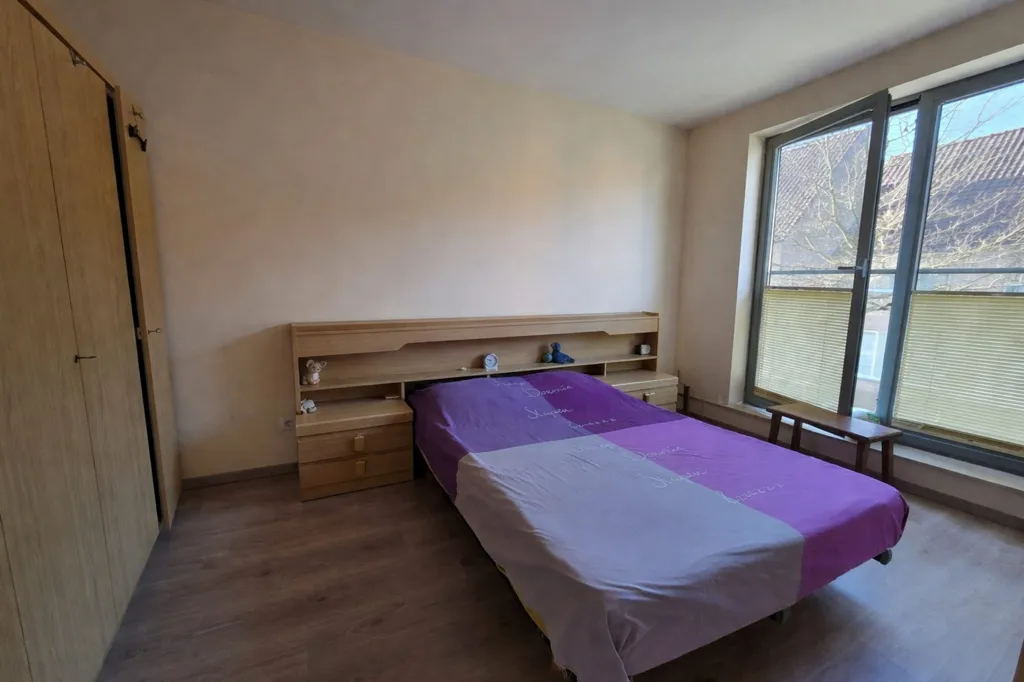 Magamistoad - Apartment with Terrace in Central Machelen
