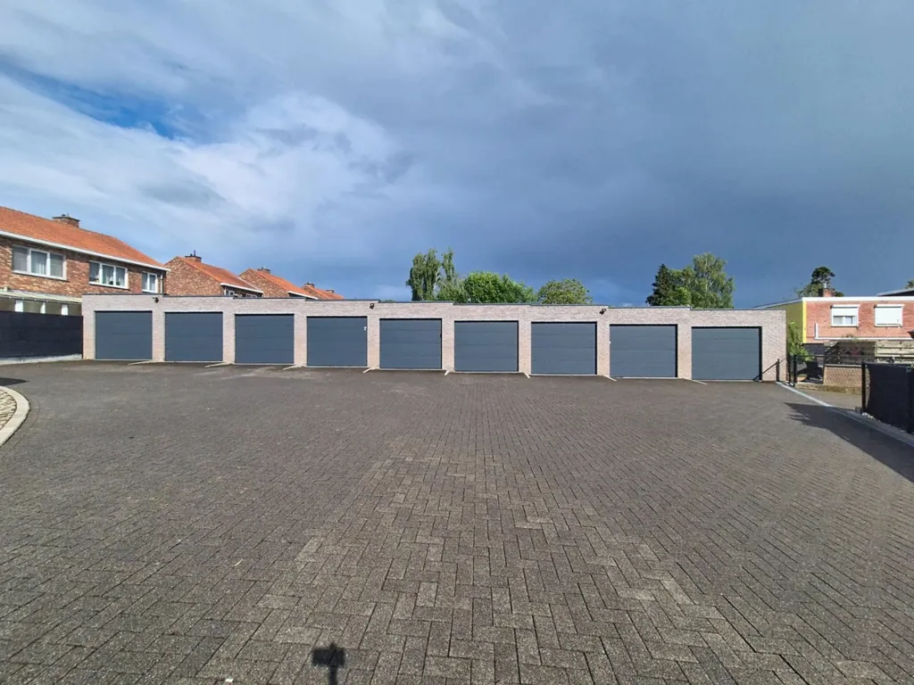Extérieur - Appartement Énergétique avec Garage à Ursel