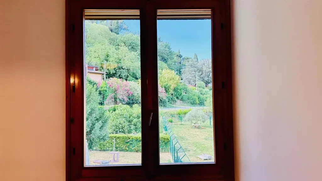 other_room