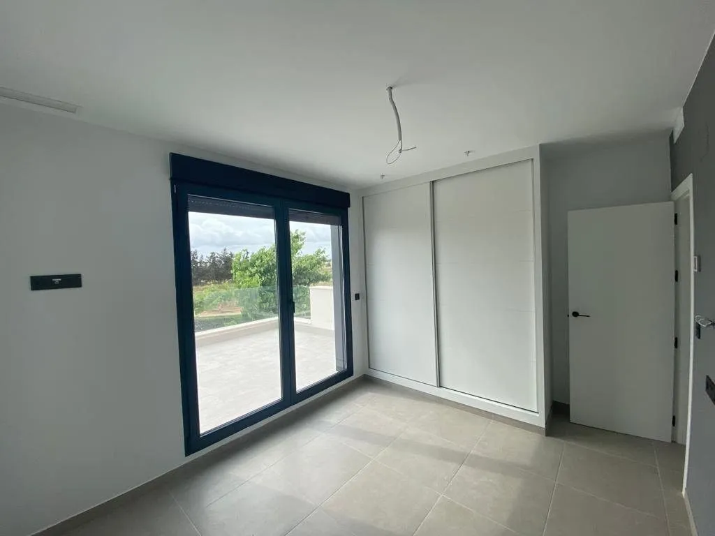 Pièces - Newly Built Villa with Pool in Los Alcázares