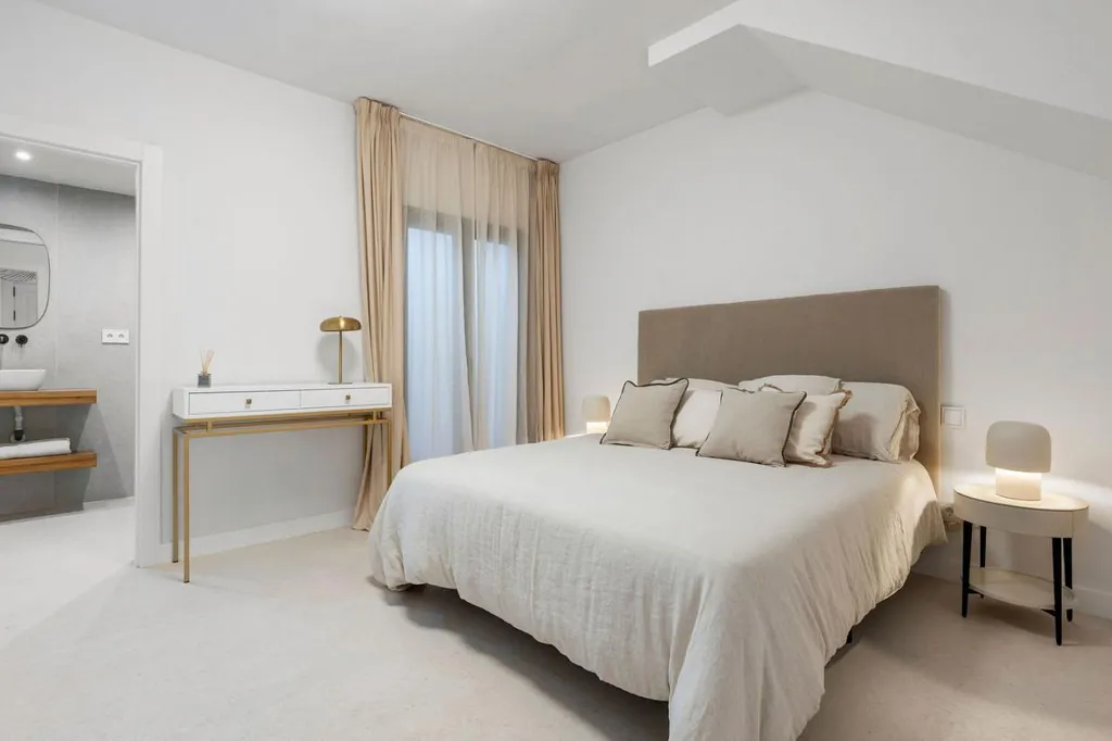 Magamistoad - Renovated Townhouse with Golf View in Marbella