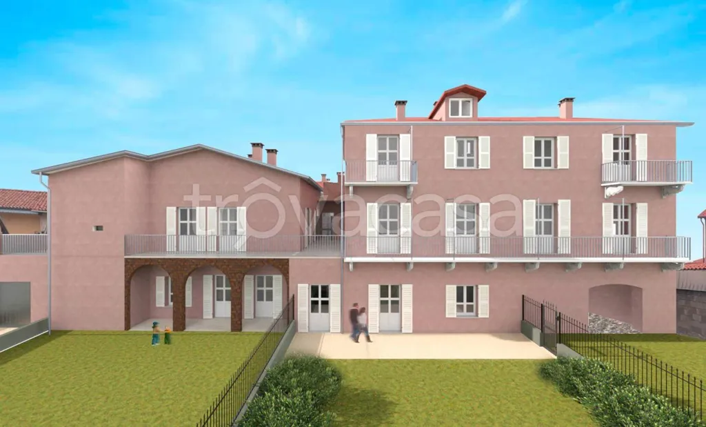 Trilocale in Historic Setting with Terrace in Saluzzo