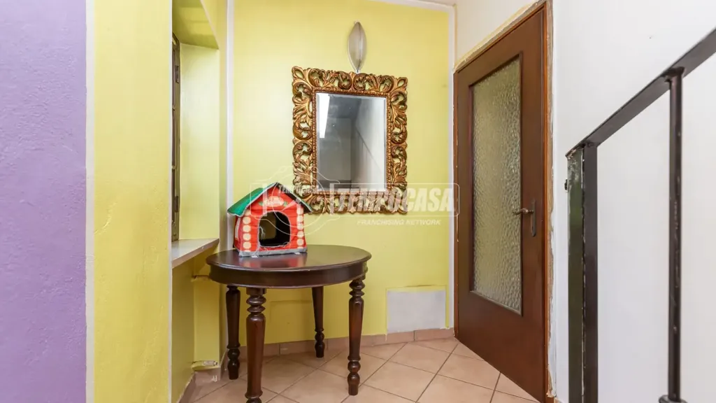 Esik - Independent House with Garden in Chieri