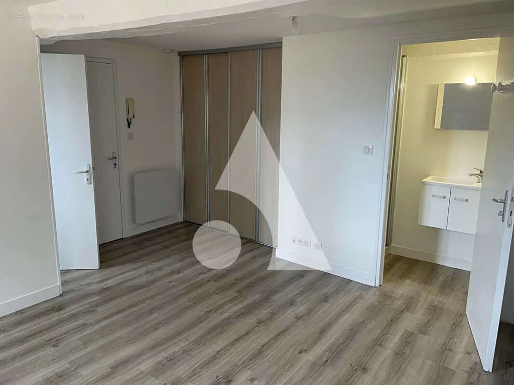 Magamistoad - Renovated Studio in City Centre, Lamballe