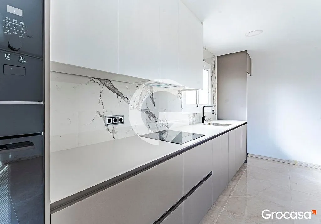 Cuisine - Penthouse with Terrace in Pubilla Cases