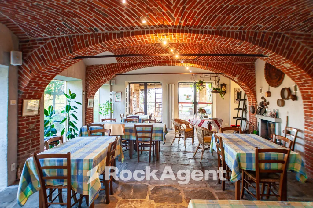 Salle à manger - Restored Villa with Panoramic View in Lequio Tanaro