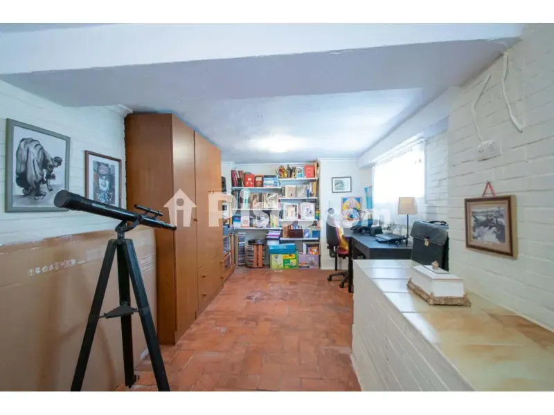 Pesuköök - Chalet with Extensive Garden in Nuevo Bulevar