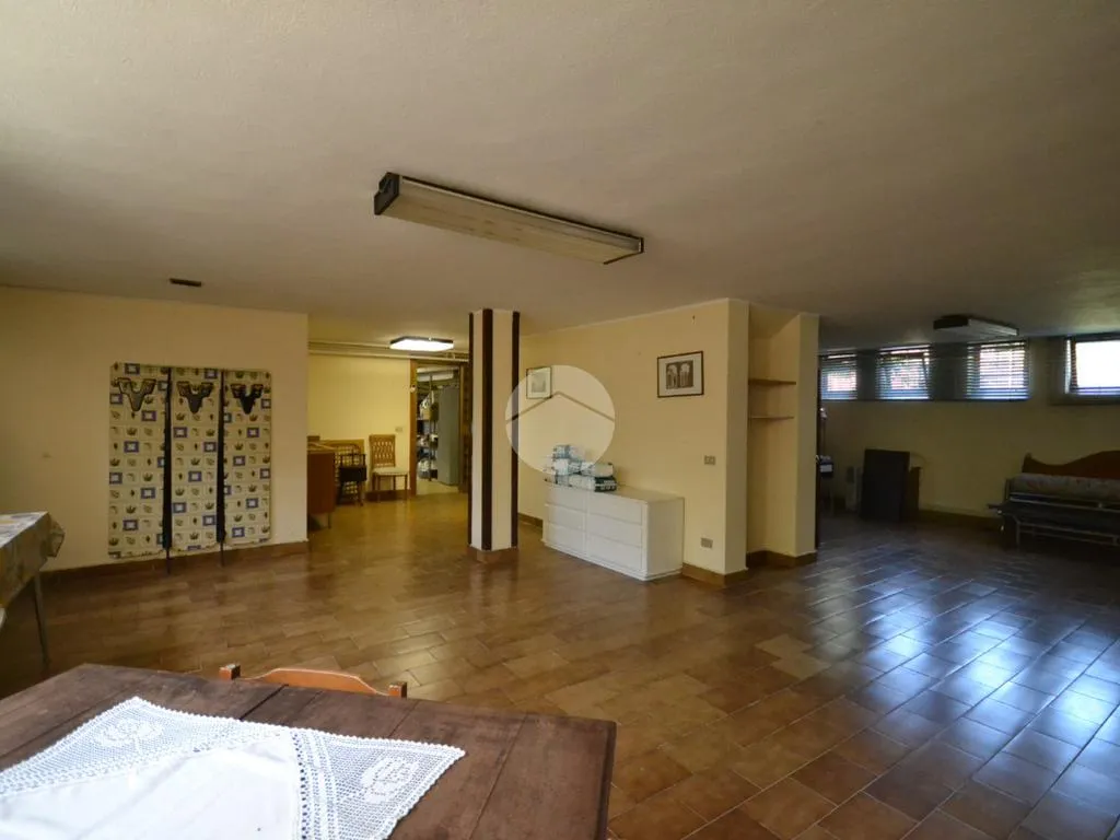 Söögituba - Detached Villa with Garden in Vittuone