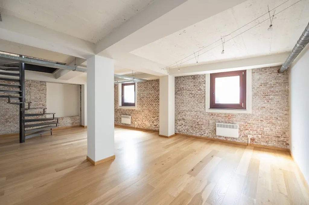 Pièces - Loft Spacieux avec Terrasse en Centre-ville de Bruxelles