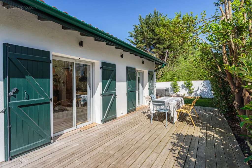Terrasse - Maison 4 pièces à Biarritz