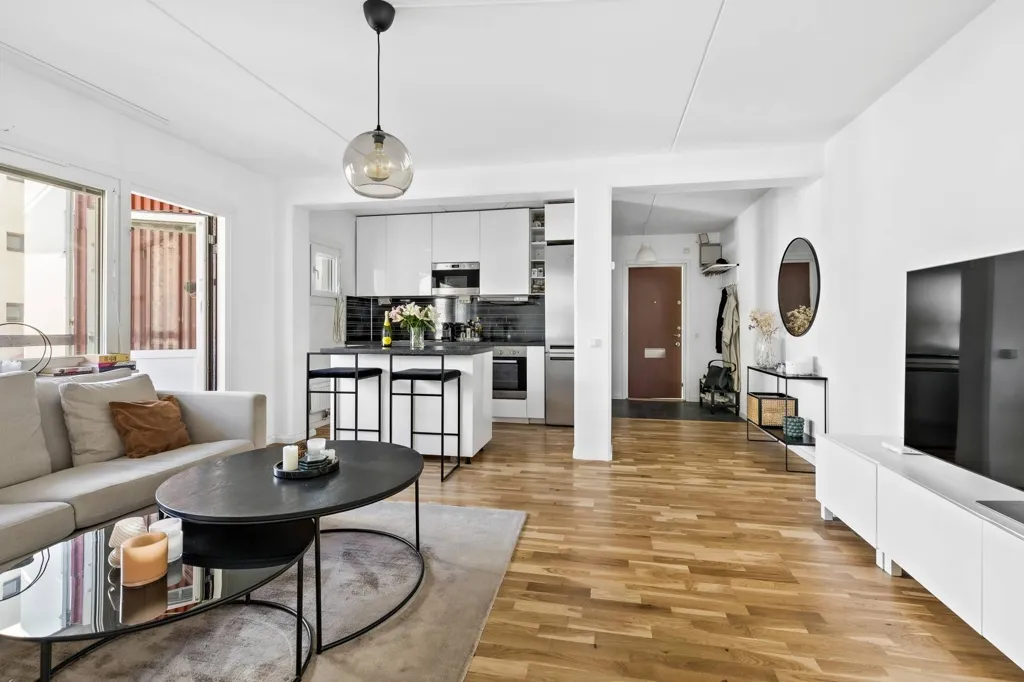 Elutuba - Apartment with Balcony in Kista