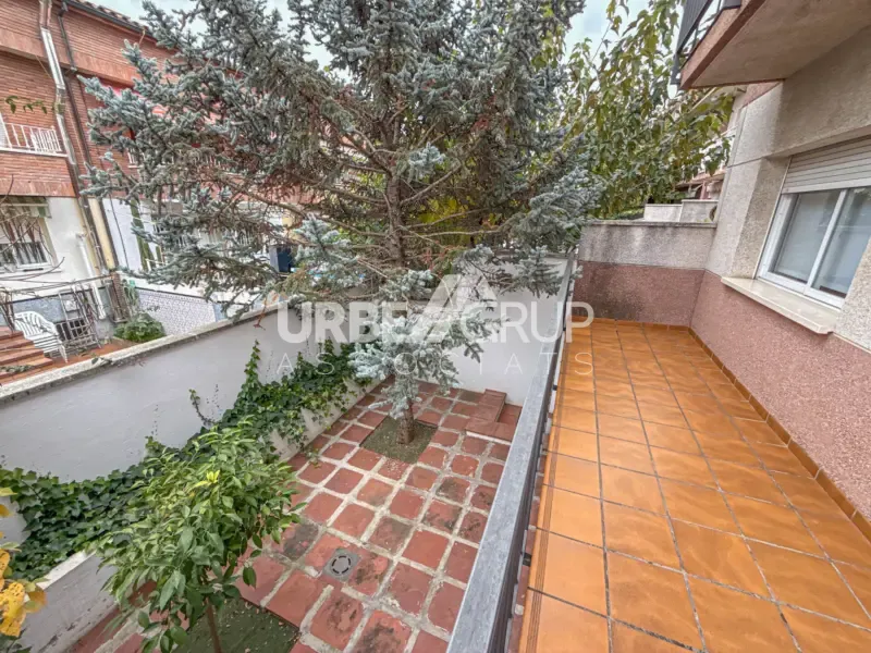 Terrass - Detached Corner House with Multiple Terraces in Martorell