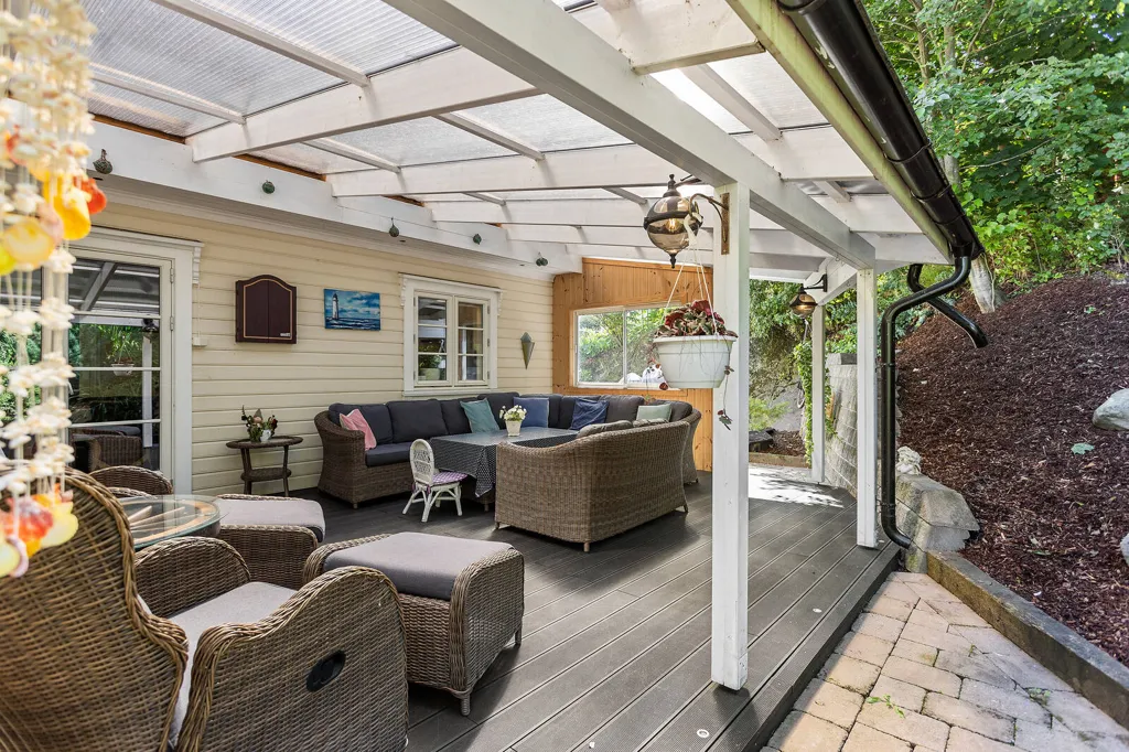 Terrasse - Modernised Detached House with Garden in Dyrsø