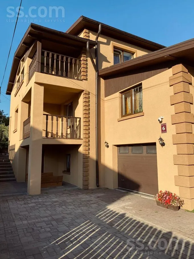 Maison 6 pièces à Talsi un raj.