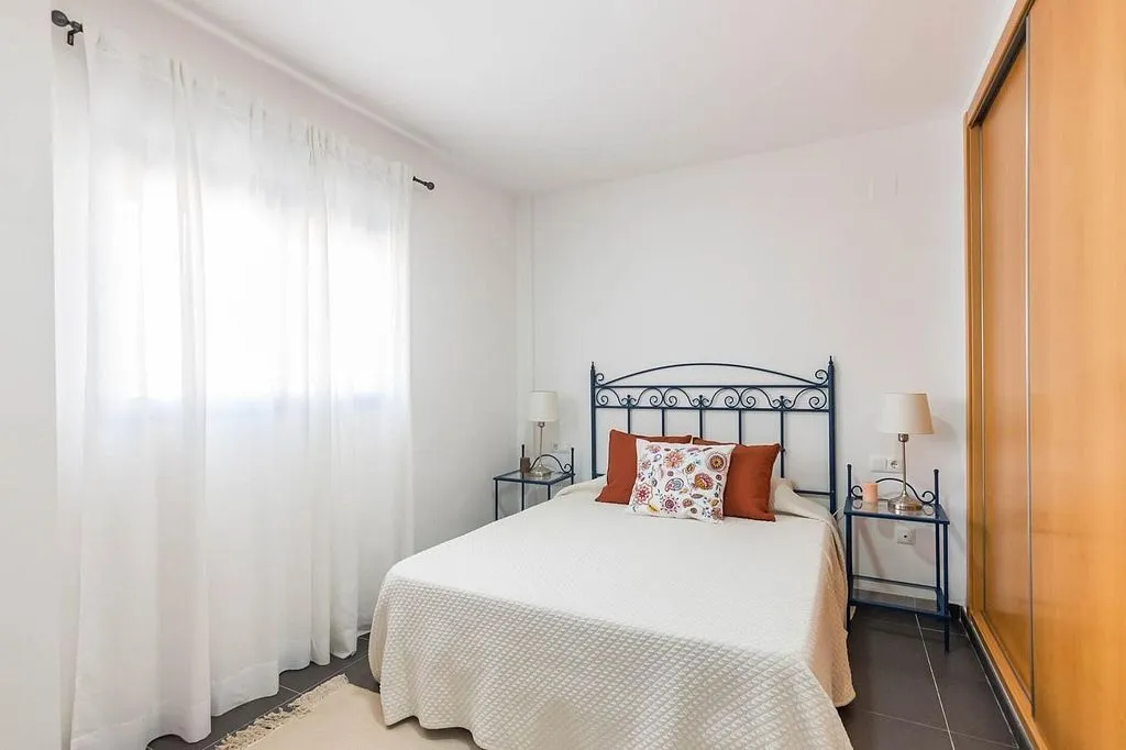 Magamistoad - T2 Apartment with Pool in Fortuna