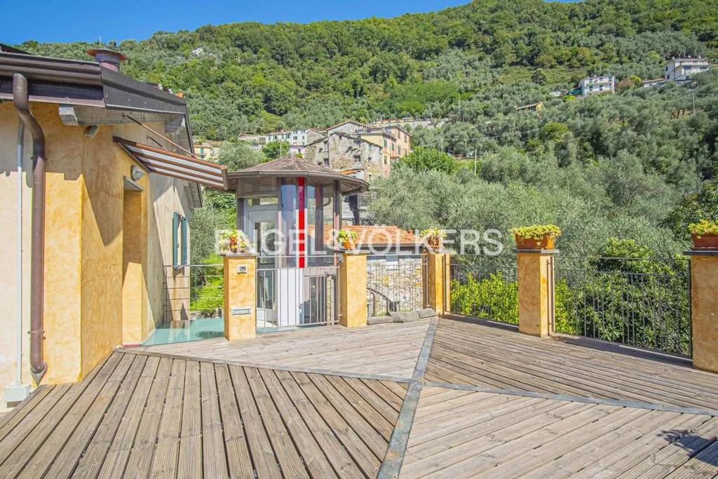 Terrasse - Historic Luxury Hotel with Panoramic Views in Carasco