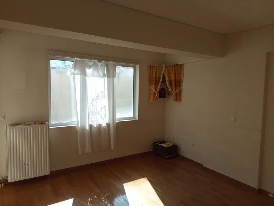 Stanze - Bright Corner Apartment with Balcony in Dafni
