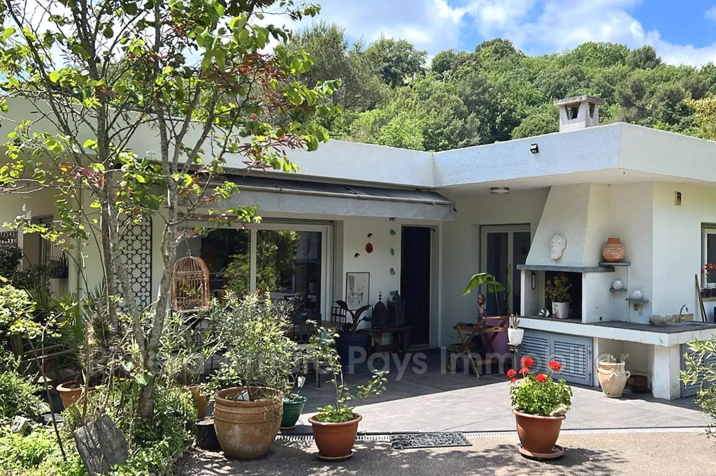 Terrasse - Maison Atypique Californienne avec Piscine à Vence