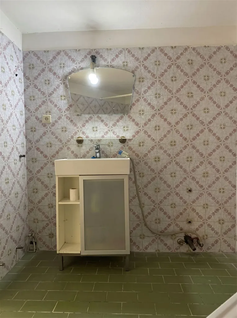 Vannitoad - Apartment with Terrace in Molenbeek-Saint-Jean