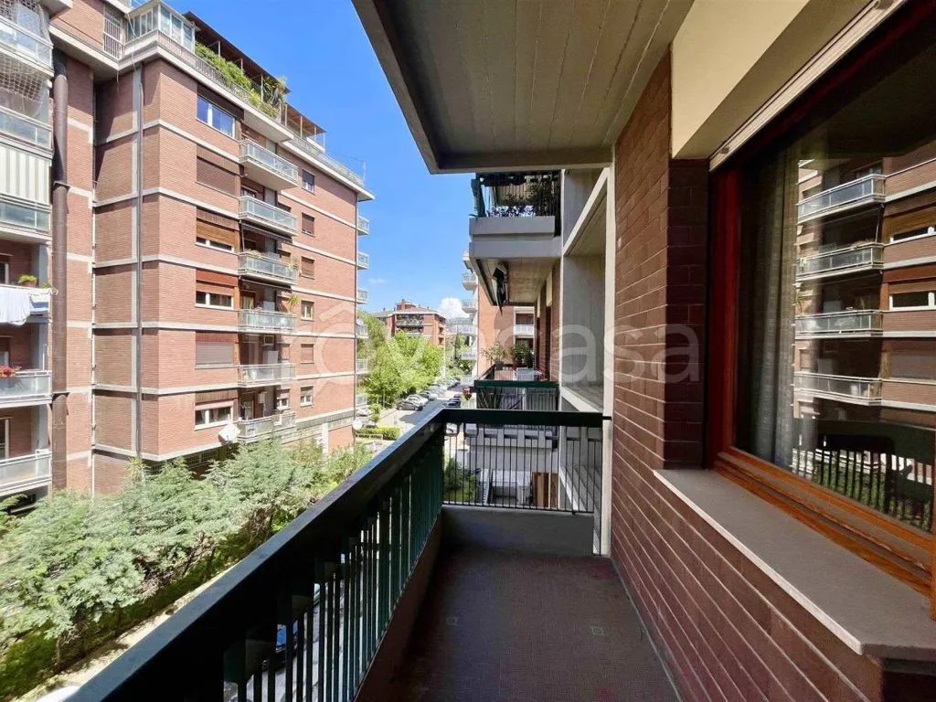Balcone - Apartment with Open View in Perugia