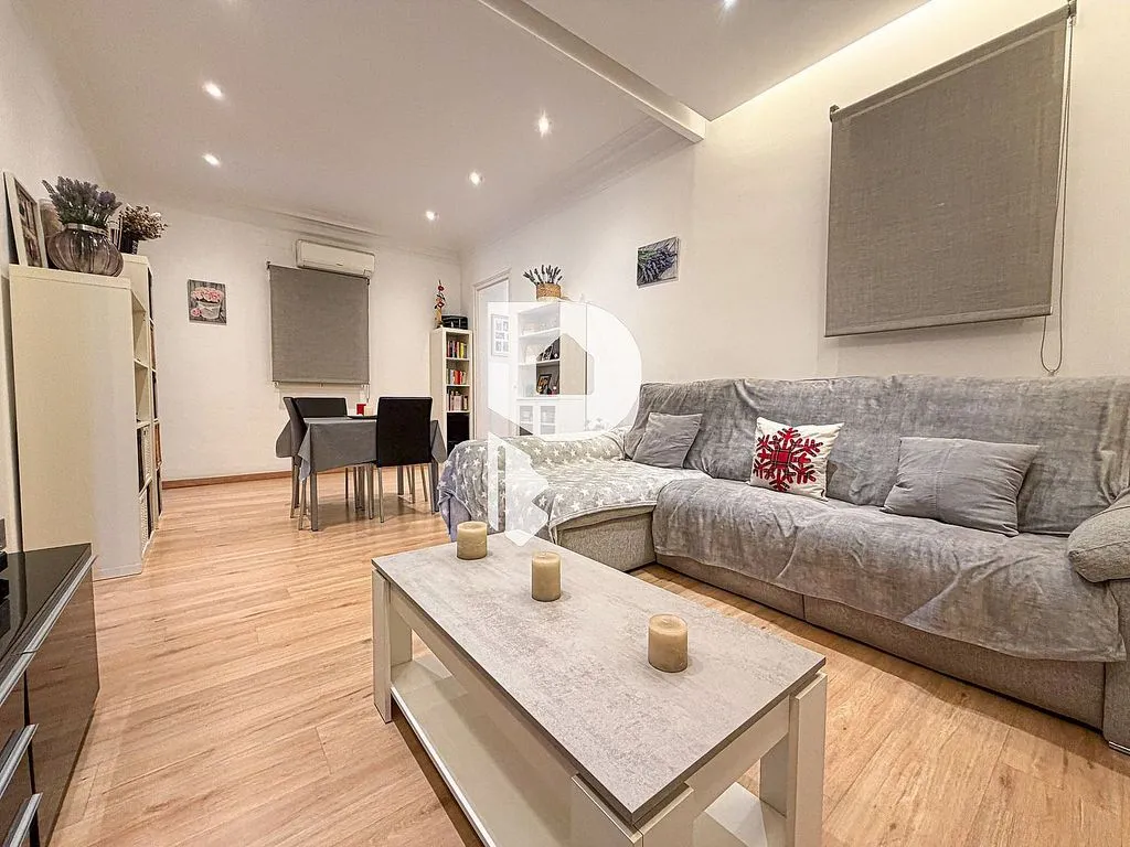 Séjour - Apartment with Historical Facade in Sant Antoni