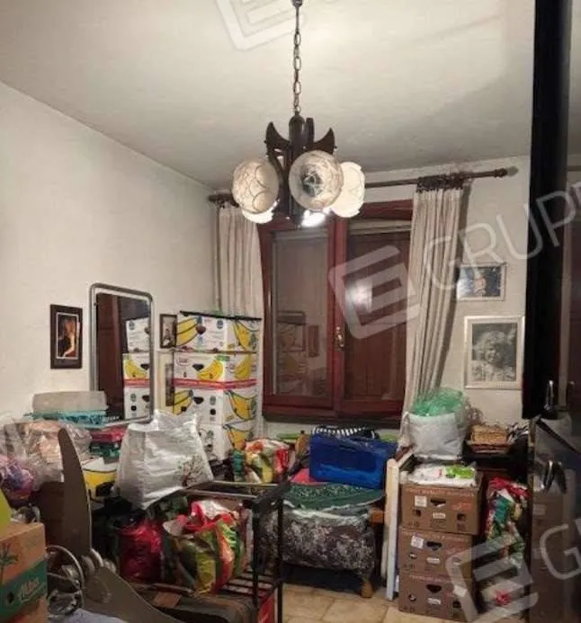 Chambres - Auction Apartment with Garden in Russi