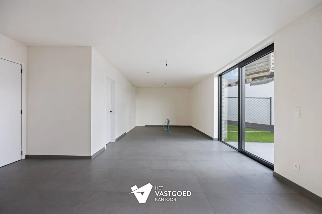 Séjour - Appartement Neuf avec Grand Jardin à Ham