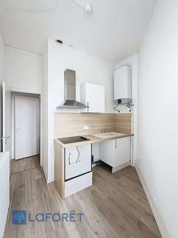 Köök - City Centre Flat with 2 Bedrooms in Évreux