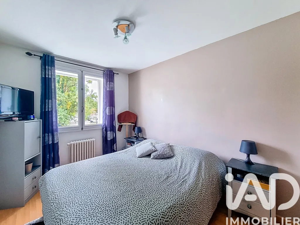 Chambres - Appartement Traversant avec Terrasse à Cran-Gevrier