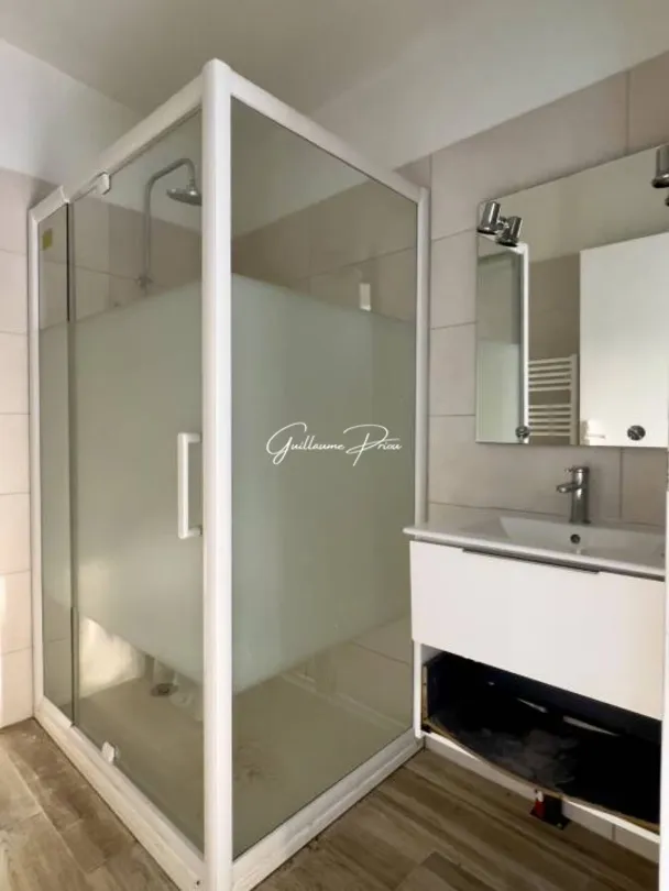 Salles de bain - Appartement T3 bis avec Jardin à Saint-Loubès