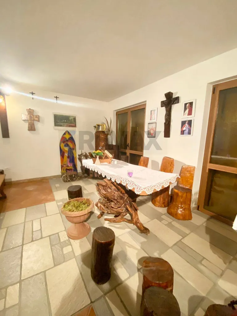 Söögituba - Mountain Refuge with Terrace in Piani Resinelli