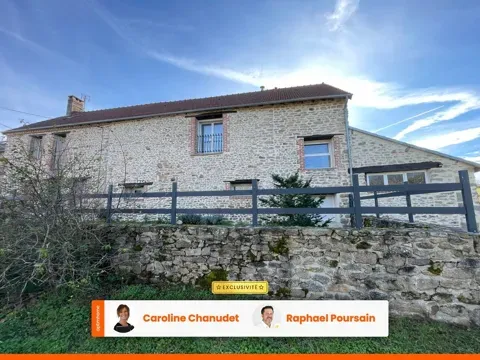 Maison 9 pièces à Arnac la poste